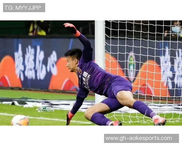 守护球门的传奇门将：足坛巨星们的英勇面孔与荣耀时刻